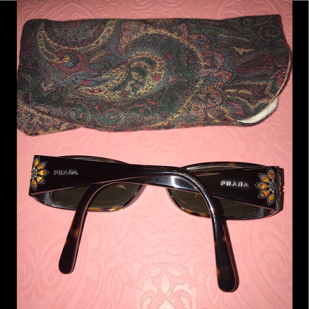 Prada eyeglasses with orange flower - Picture 3 of 8